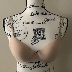 Victoria’s Secret Angels Secret Embrace Bra 36B